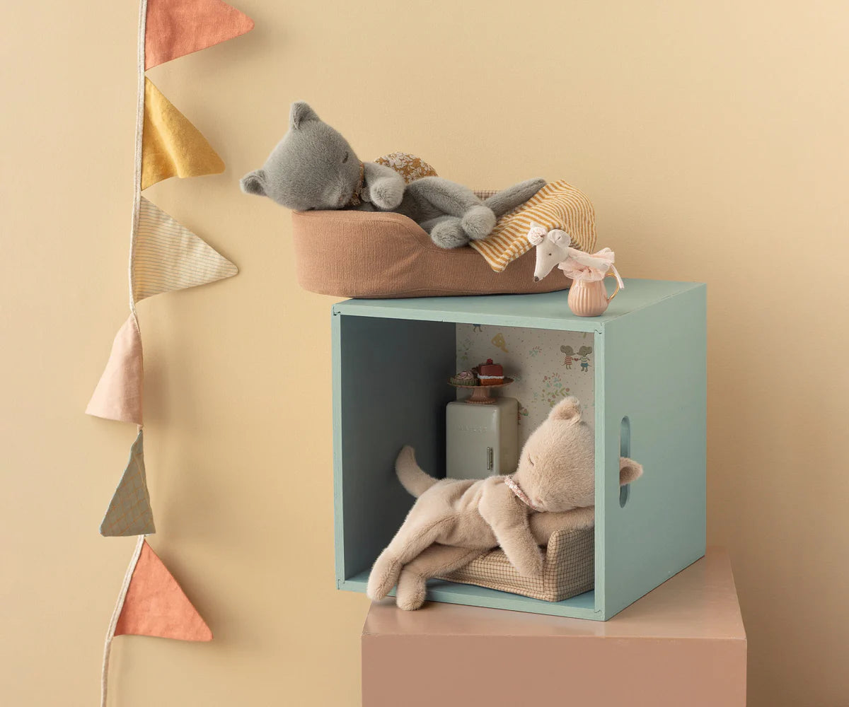 Maileg Sleeping Kitten Plush Small Gray
