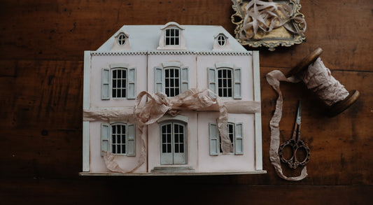 1:48 French Mansion Dollhouse