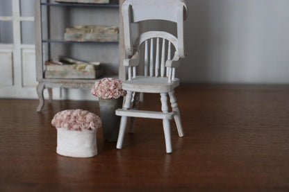 1/12 Shabby Brocante Gray Highchair Miniature