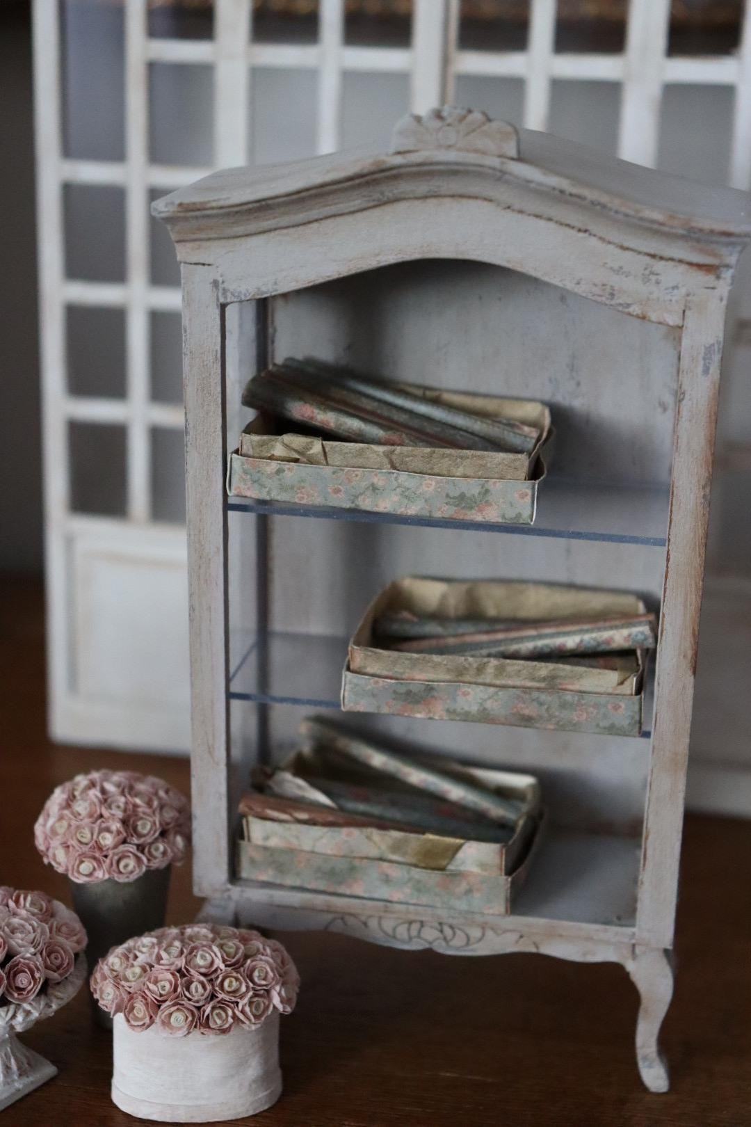 1/12 Antique Wallpaper Box Dollhouse Miniature Decor